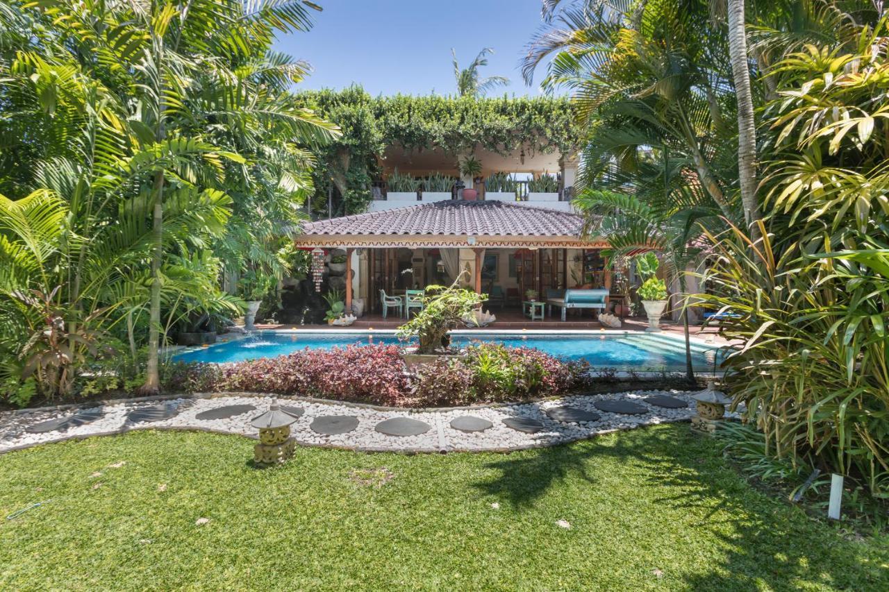 Villa Kaja By Nagisa Bali Seminyak Esterno foto